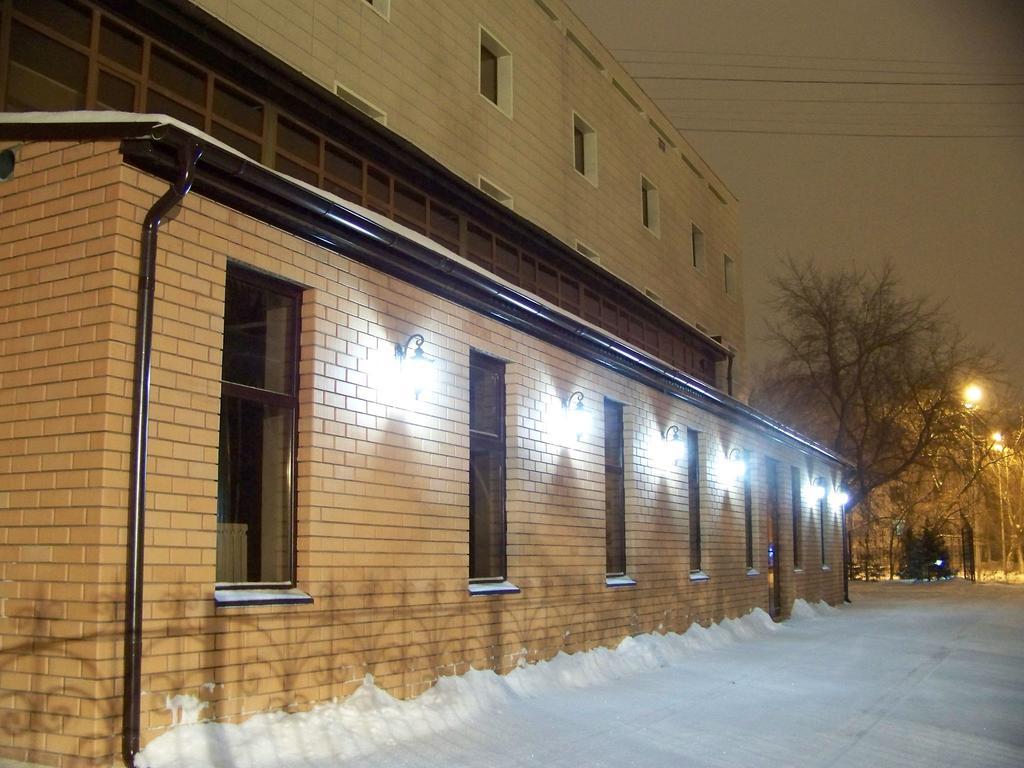 Sky Luxe Hotel Астана Екстериор снимка