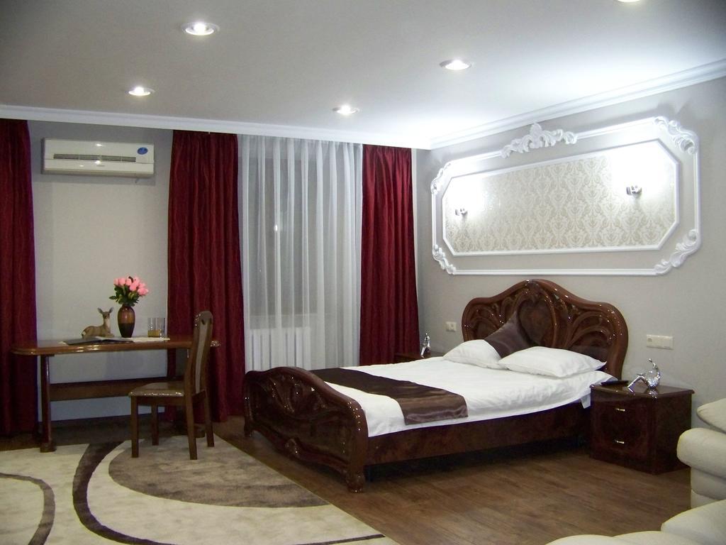 Sky Luxe Hotel Астана Екстериор снимка